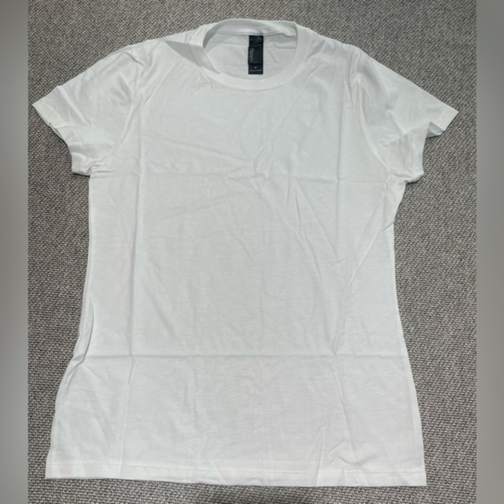 Hanes - Fitted White Nano-T Short Sleeve Tee - Size Small